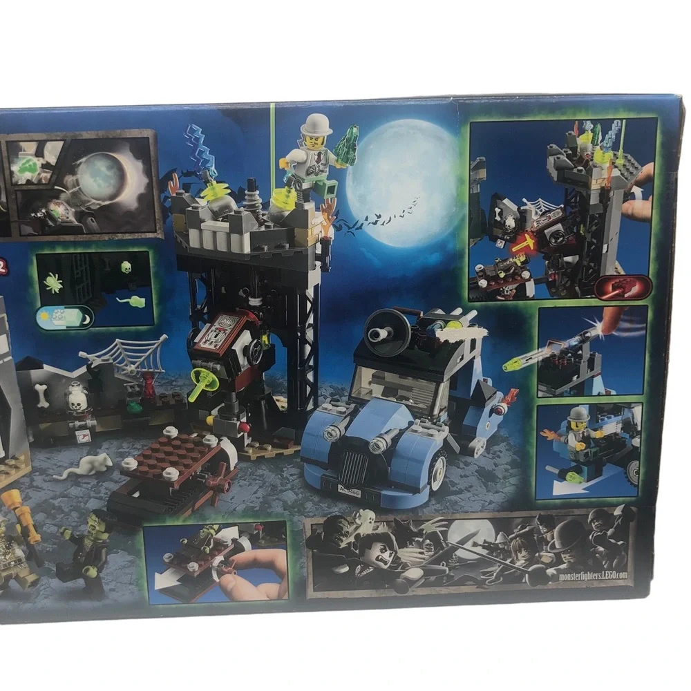 Lego 9466 Monster Fighters Crazy Scientist & His Monster Retired